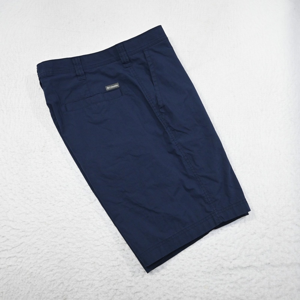 Columbia Hiking Chino Shorts Blue Flat Front Cotton Mens Size 36 x 10"